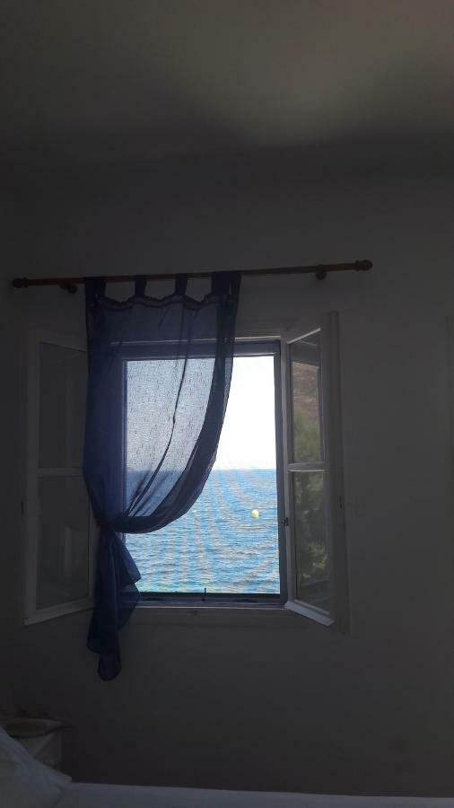 Pavlos Rooms Livadia  Exterior photo